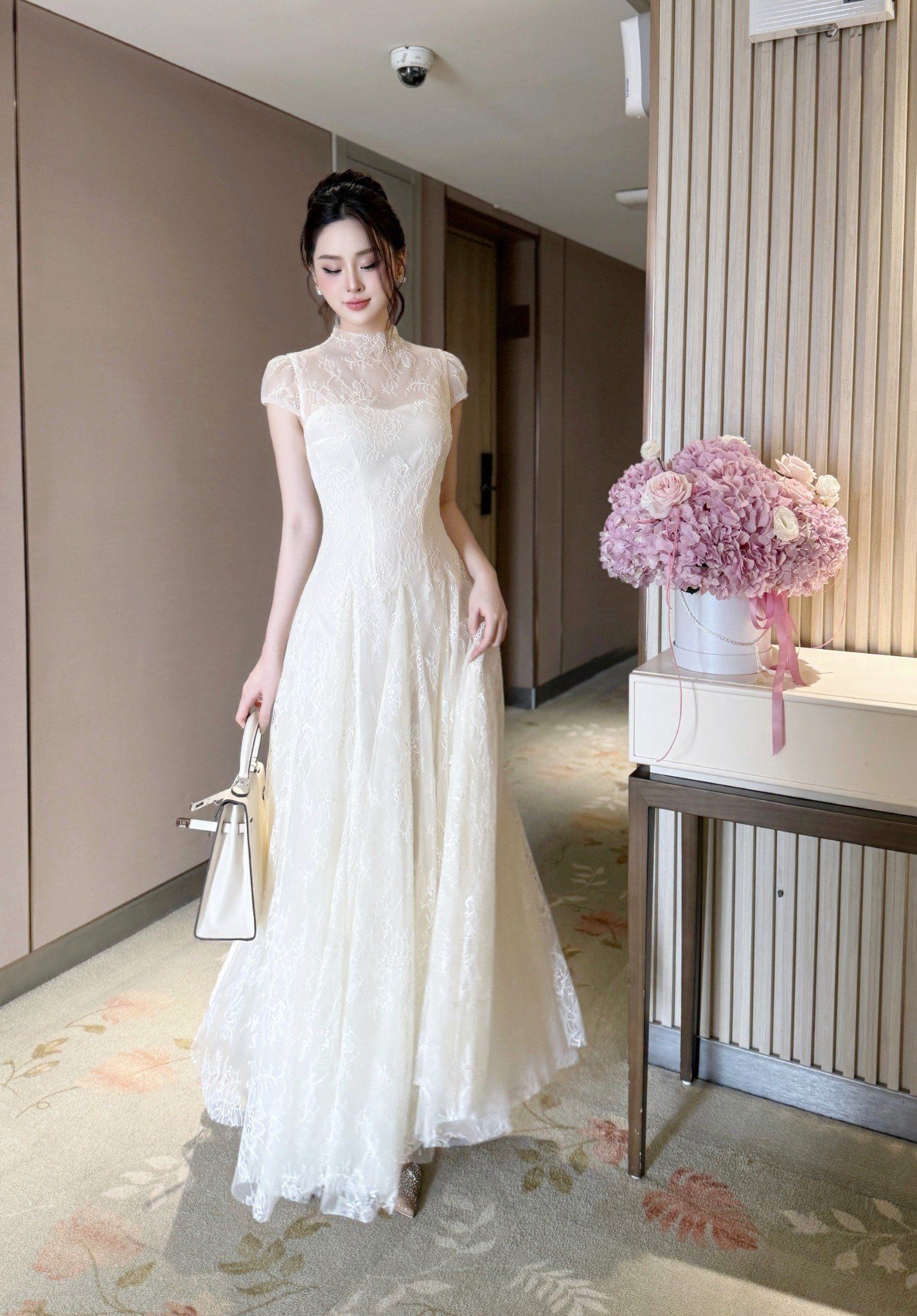  Váy Chất Ren Cao Cấp Lót Lưới V1401 