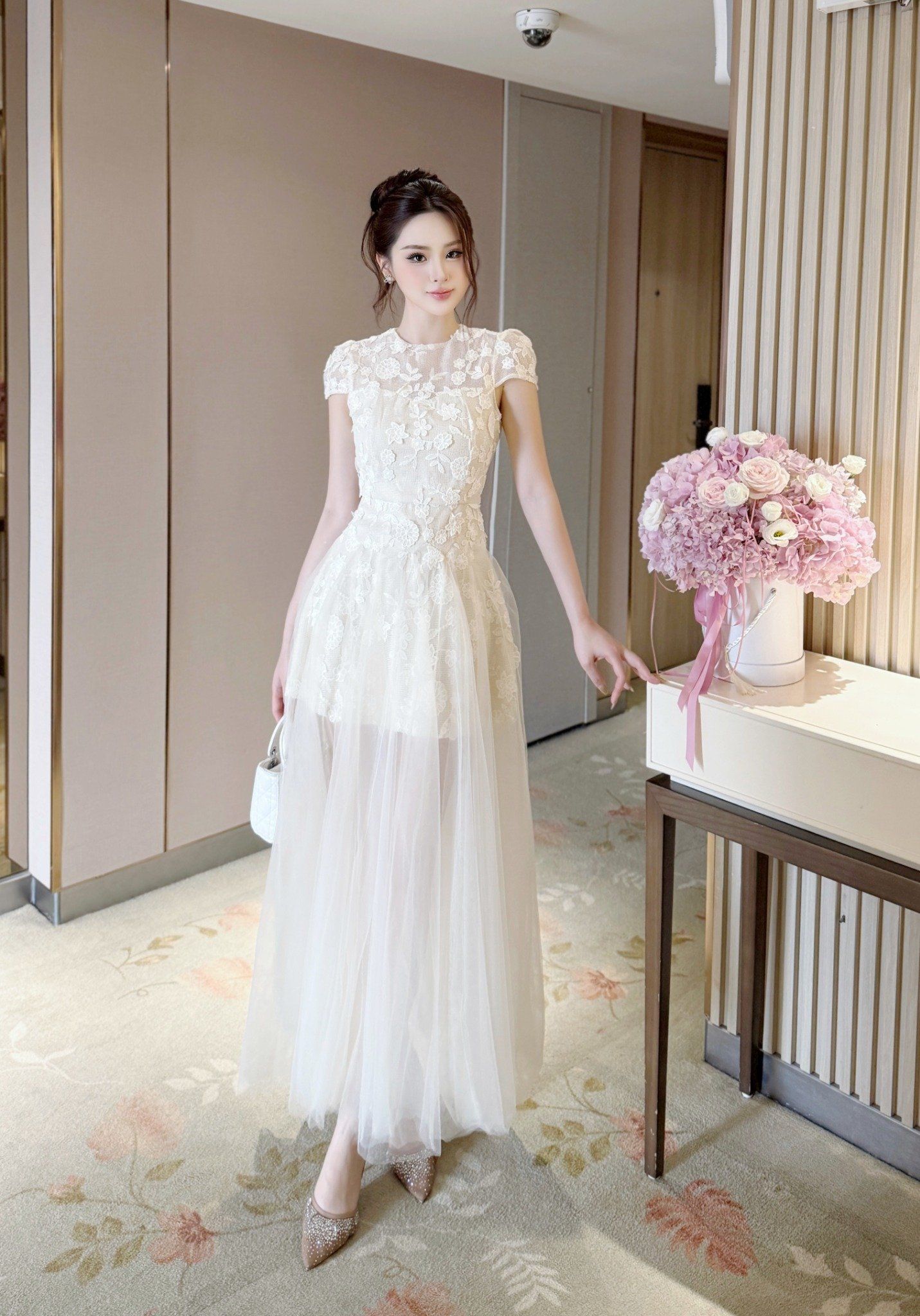  Váy Chất Ren Hoa Nổi Cao Cấp Phối Lưới V1417 