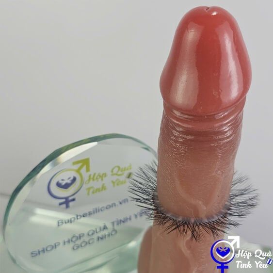  Dương vật giả rung thụt kết hợp vòng bi silicon có lông mí thẳng 