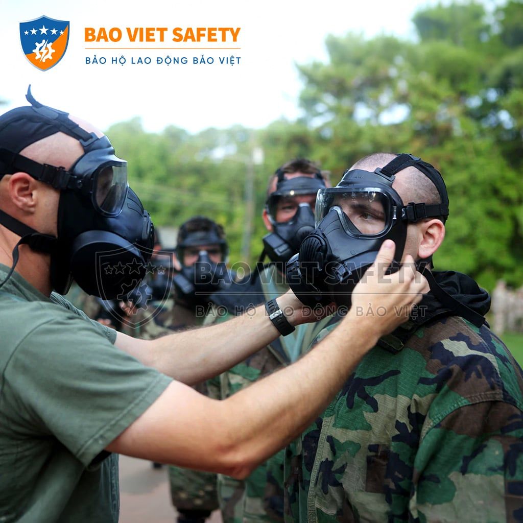 Mặt Nạ Bảo Hộ Avon M50