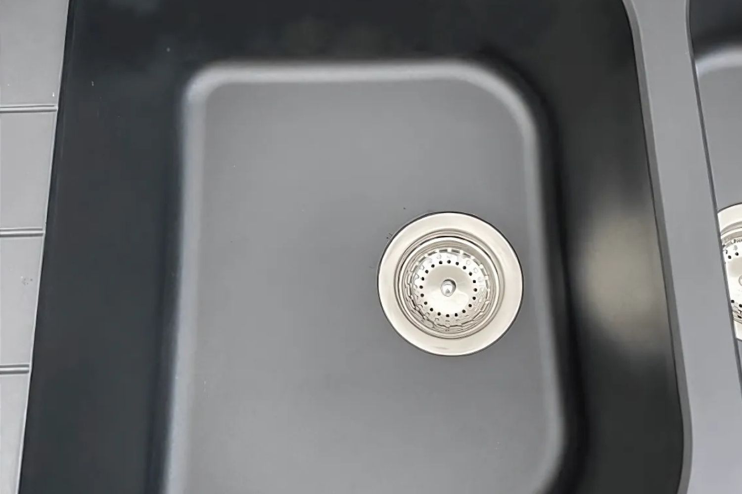 Chậu Rửa Bát 2 Hố Bằng Đá Granstone Hafele HS19-GEN2R90 (570.35.380) | Màu Đen