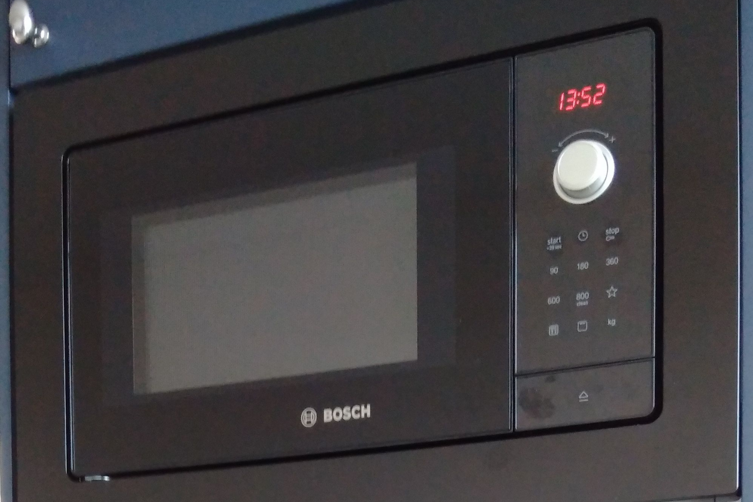 Lò Vi Sóng Có Nướng Bosch BEL653MB3 Serie 2 |  Lắp Âm 25 Lít