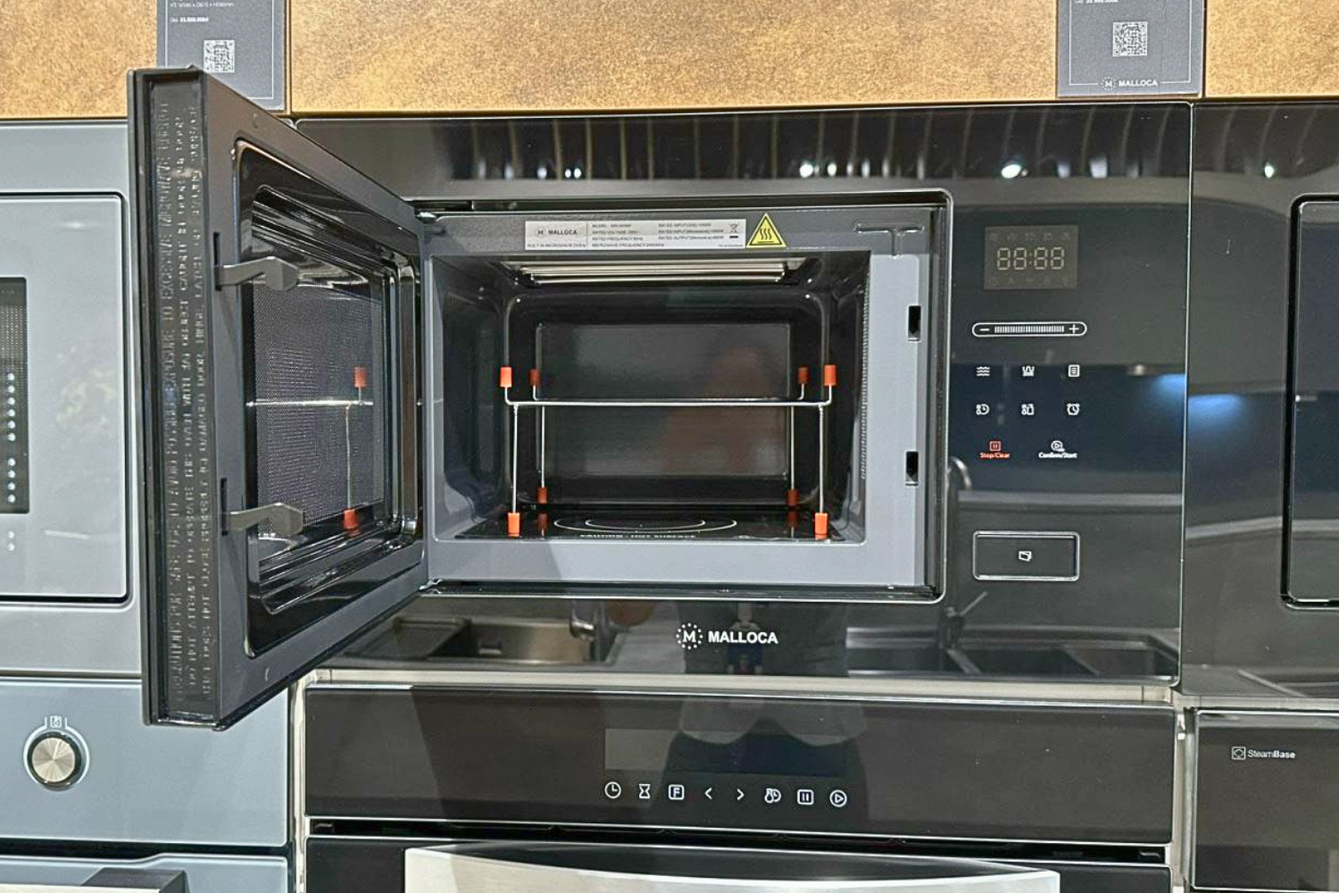 Lò Vi Sóng Có Nướng Malloca MW-925BF | Không Đĩa Quay 25L