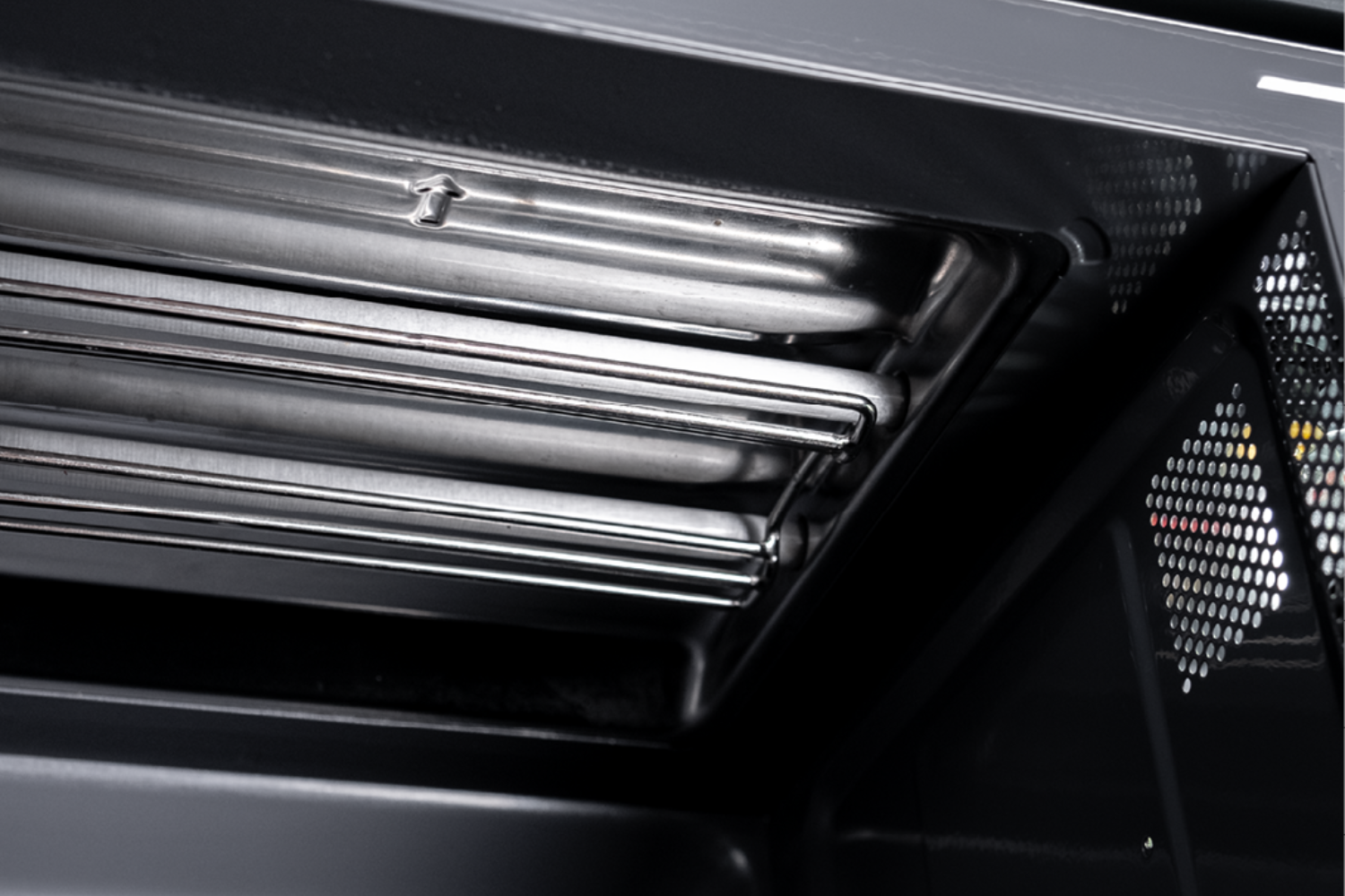 Lò Vi Sóng Có Nướng Malloca MW-925BF | Không Đĩa Quay 25L