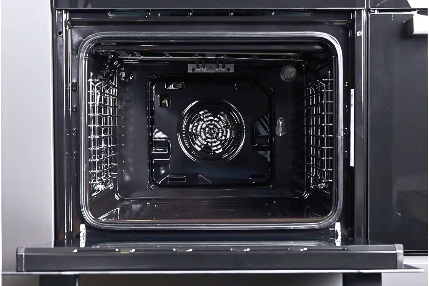 Lò Nướng Âm Tủ Hafele HO-6T70A (538.01.441) | Dung Tích 70 Lít