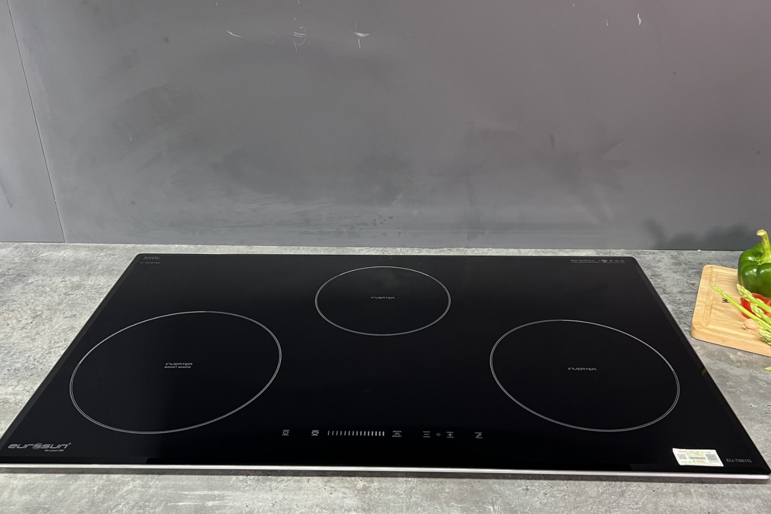 Bếp Từ Eurosun EU-T881G | Lắp Âm 3 Vùng Nấu