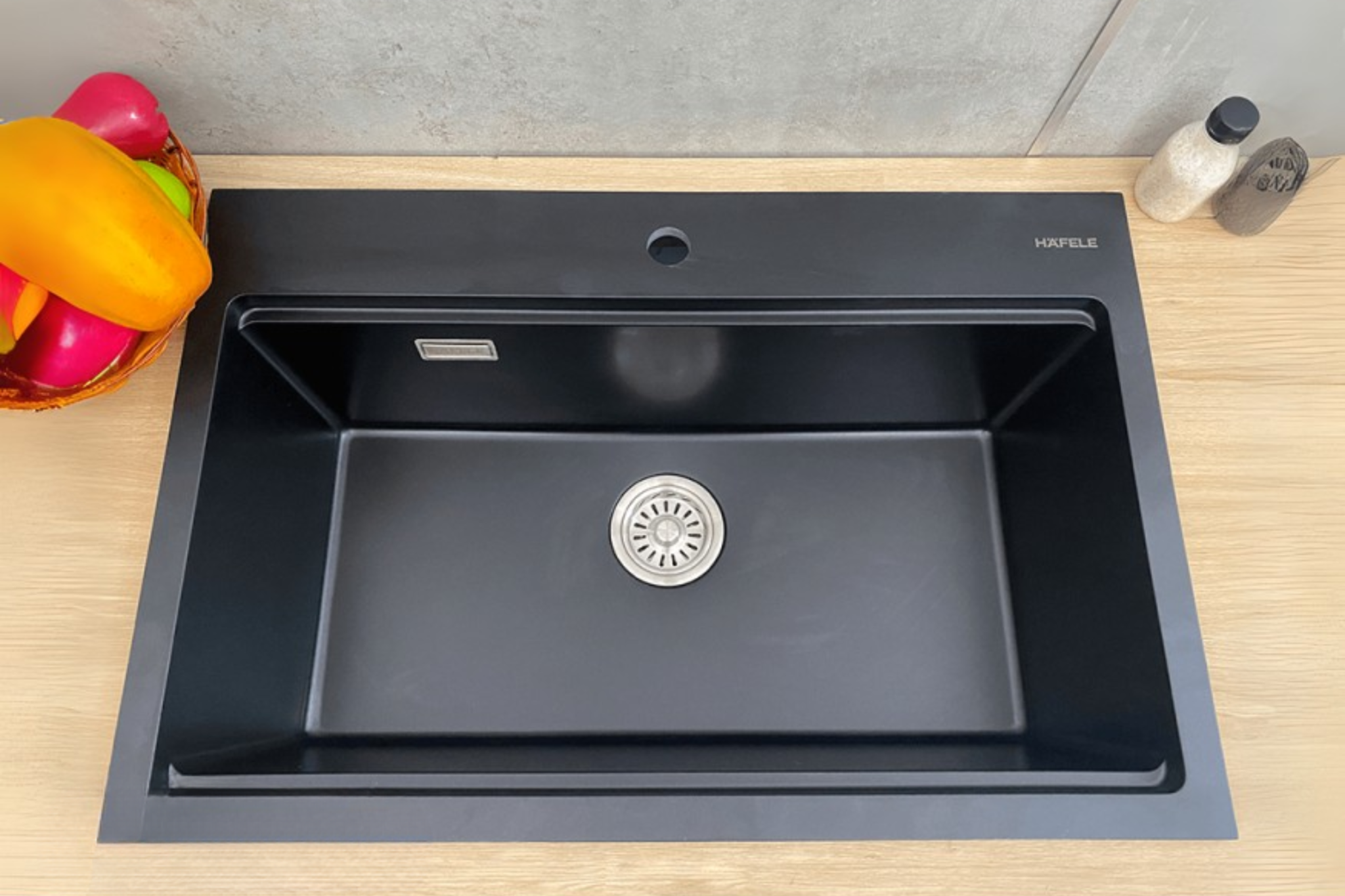 Chậu Rửa Bát 1 Hố Bằng Đá Granstone Hafele Essence HS22-GEN1S90M 577.25.330 | Màu Đen