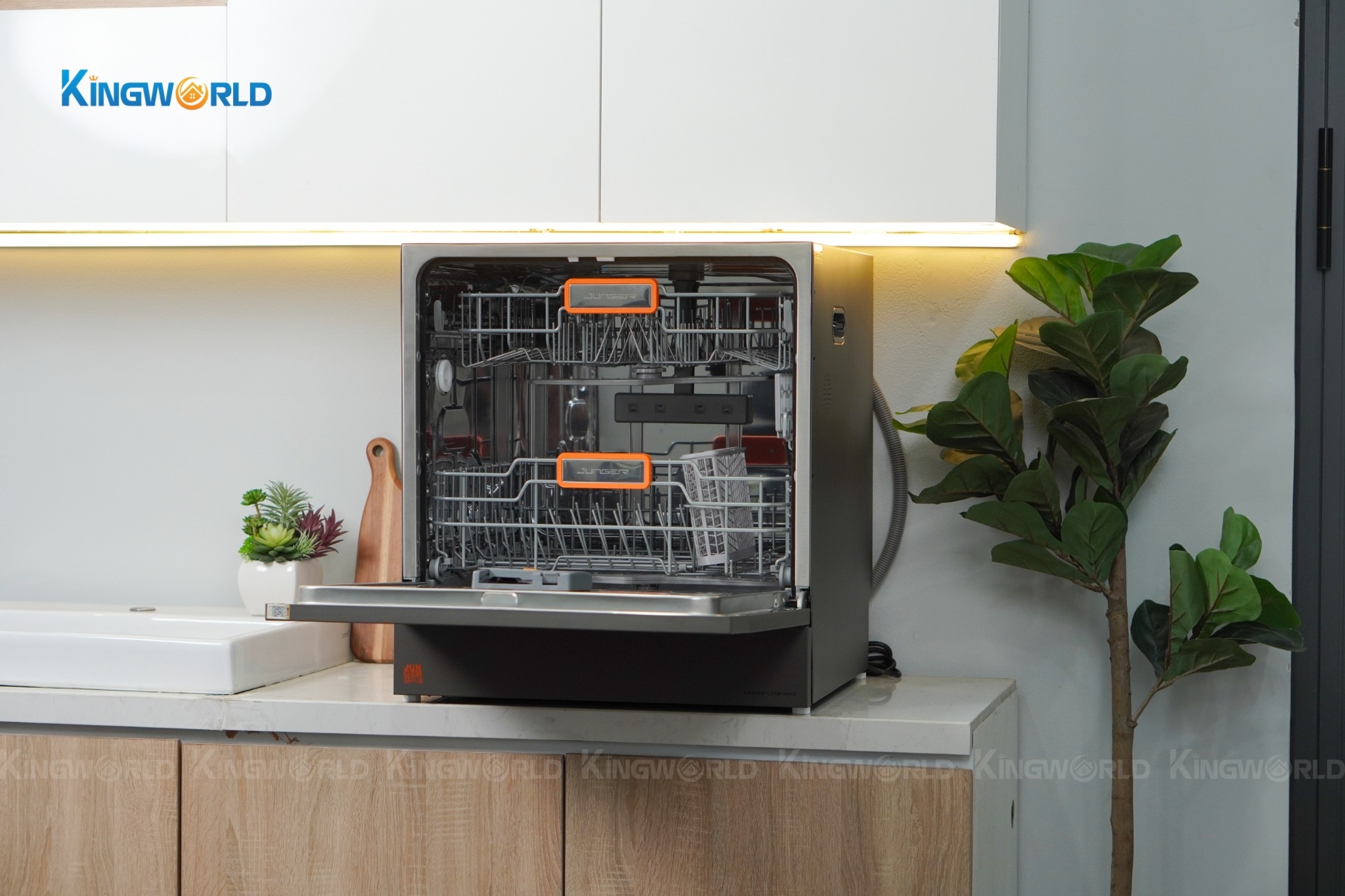 Máy Rửa Bát Độc Lập/Âm Tủ Junger Leopard DWJ-133-MS