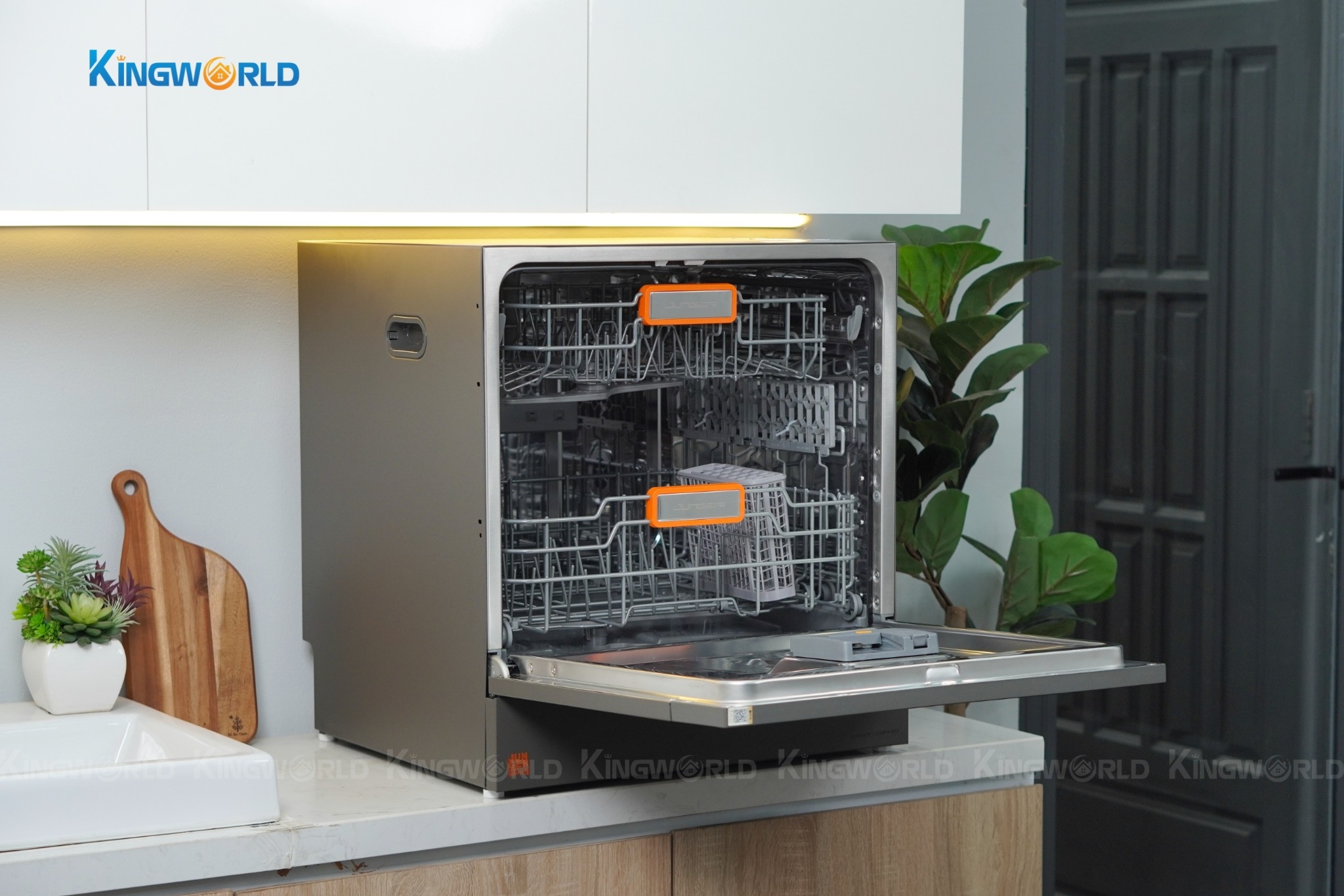 Máy Rửa Bát Độc Lập/Âm Tủ Junger Leopard DWJ-133-MS