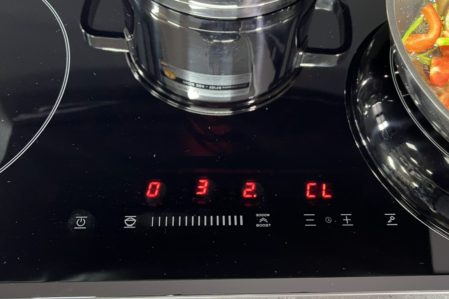 Bếp Từ Eurosun EU-T881G | Lắp Âm 3 Vùng Nấu