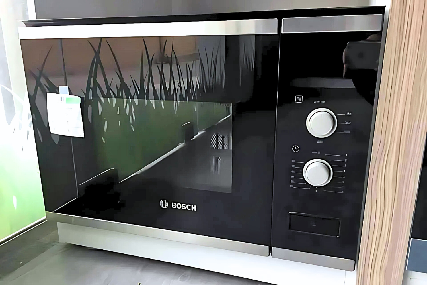 Lò Vi Sóng Có Nướng Bosch HMT72M654 Serie 6 | Lắp Âm 20 Lít