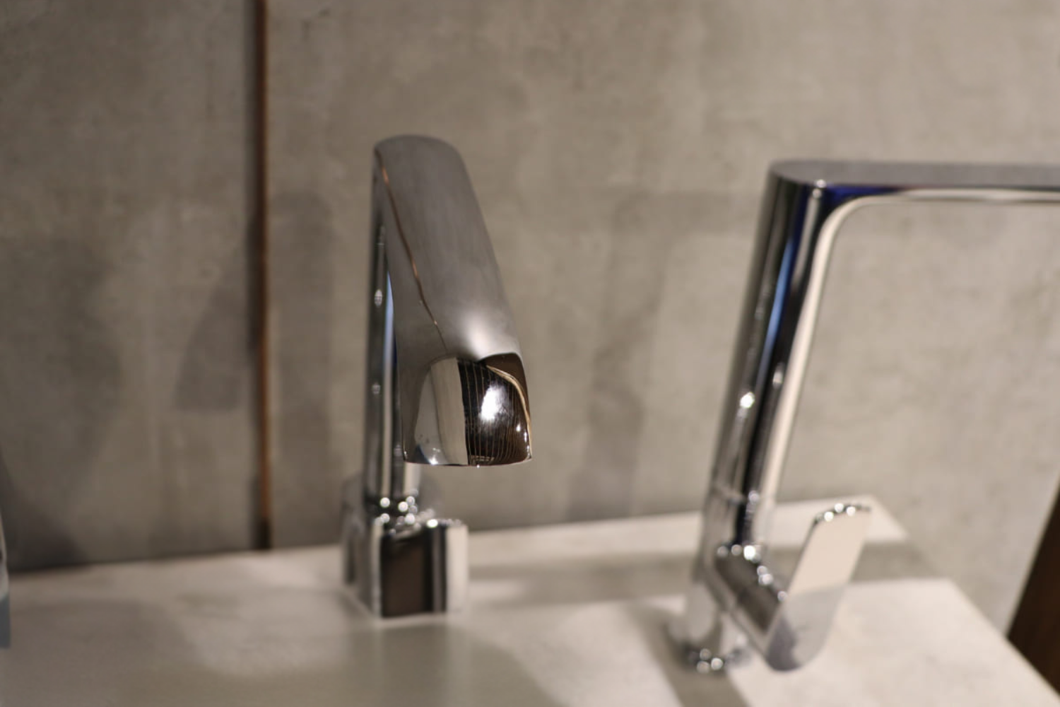 Vòi Rửa Bát Nóng Lạnh Malloca K290C | Đồng Thau Mạ Chrome