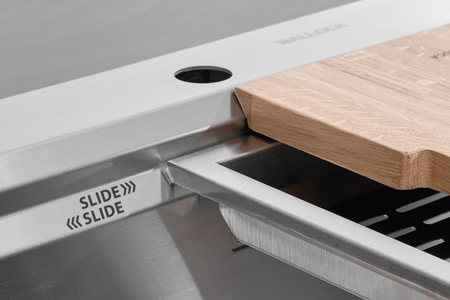 Chậu Rửa Bát 1 Hố Inox 304 Malloca Slide MS 781