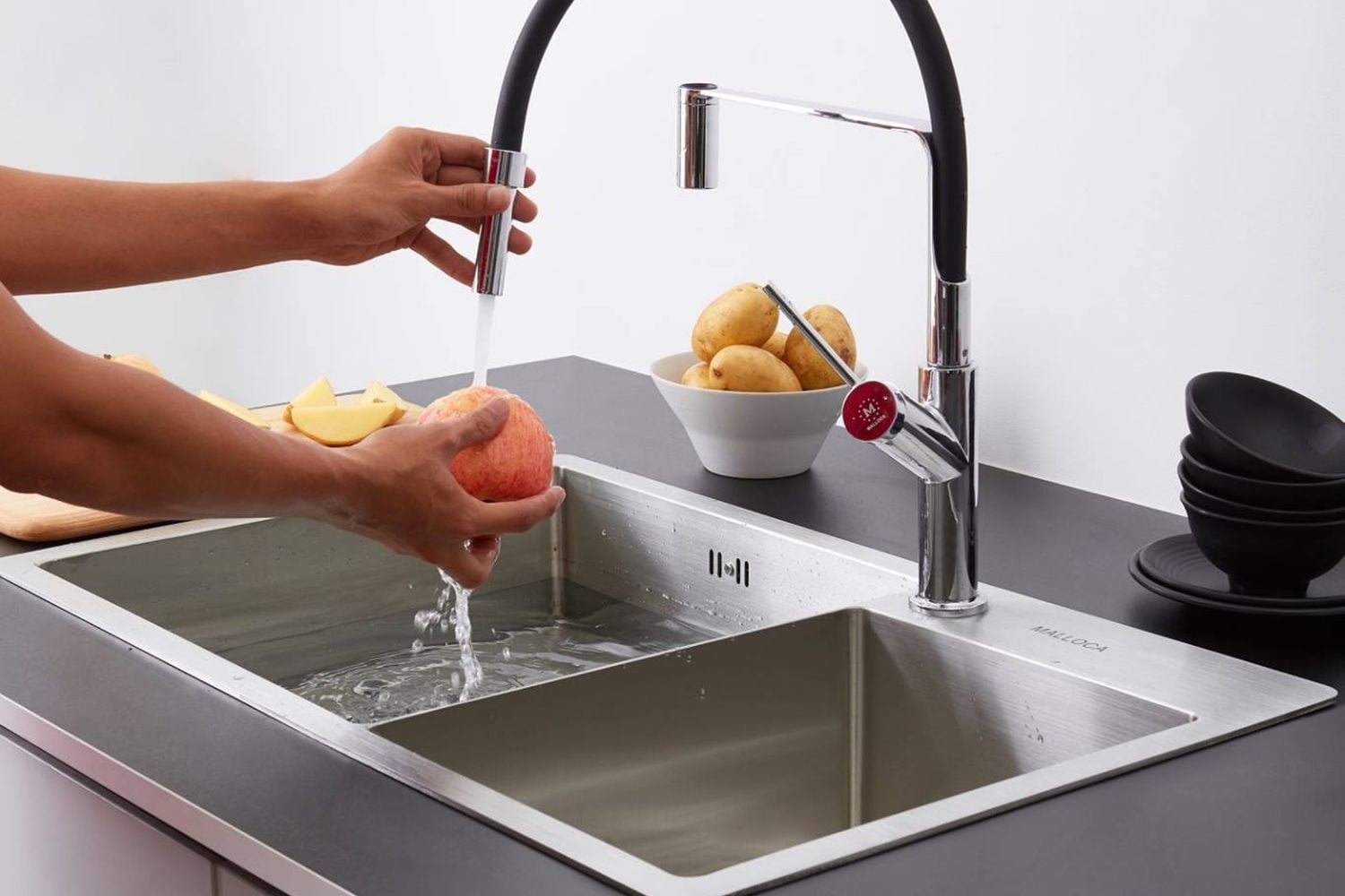 Chậu Rửa Bát 2 Hố Inox 304 Malloca MS 620T