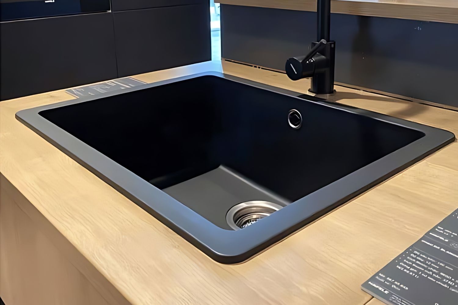 Chậu Rửa Bát 1 Hố Bằng Đá Granite Hafele HS19-GEN1S60 (570.35.330) | Màu Đen