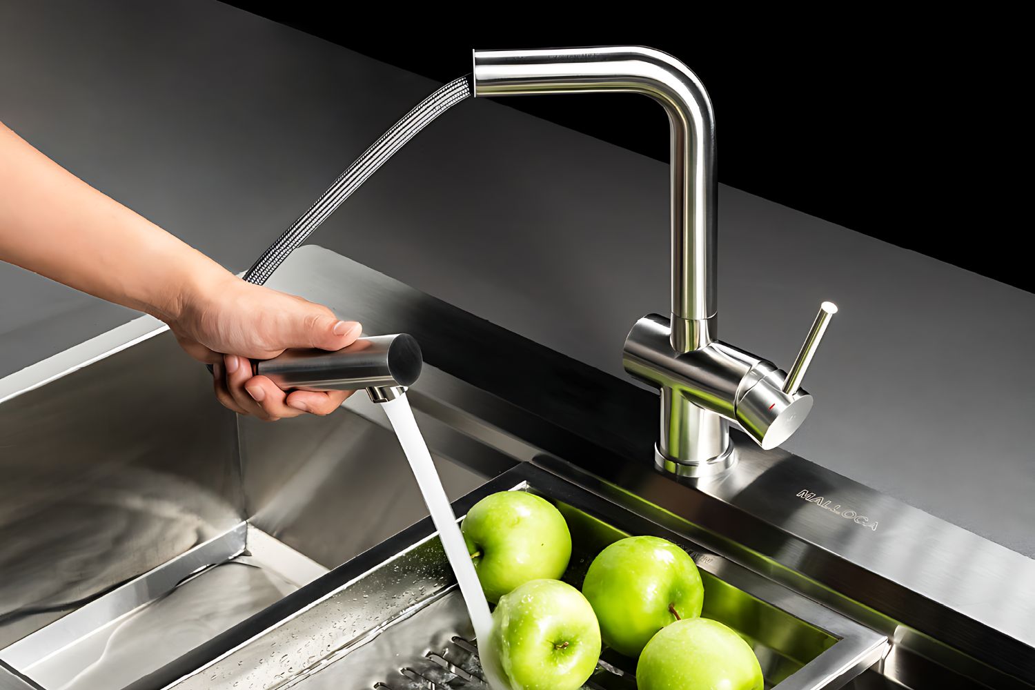 Vòi Rửa Bát Nóng Lạnh Dây Rút Malloca K103-SS | Inox 304