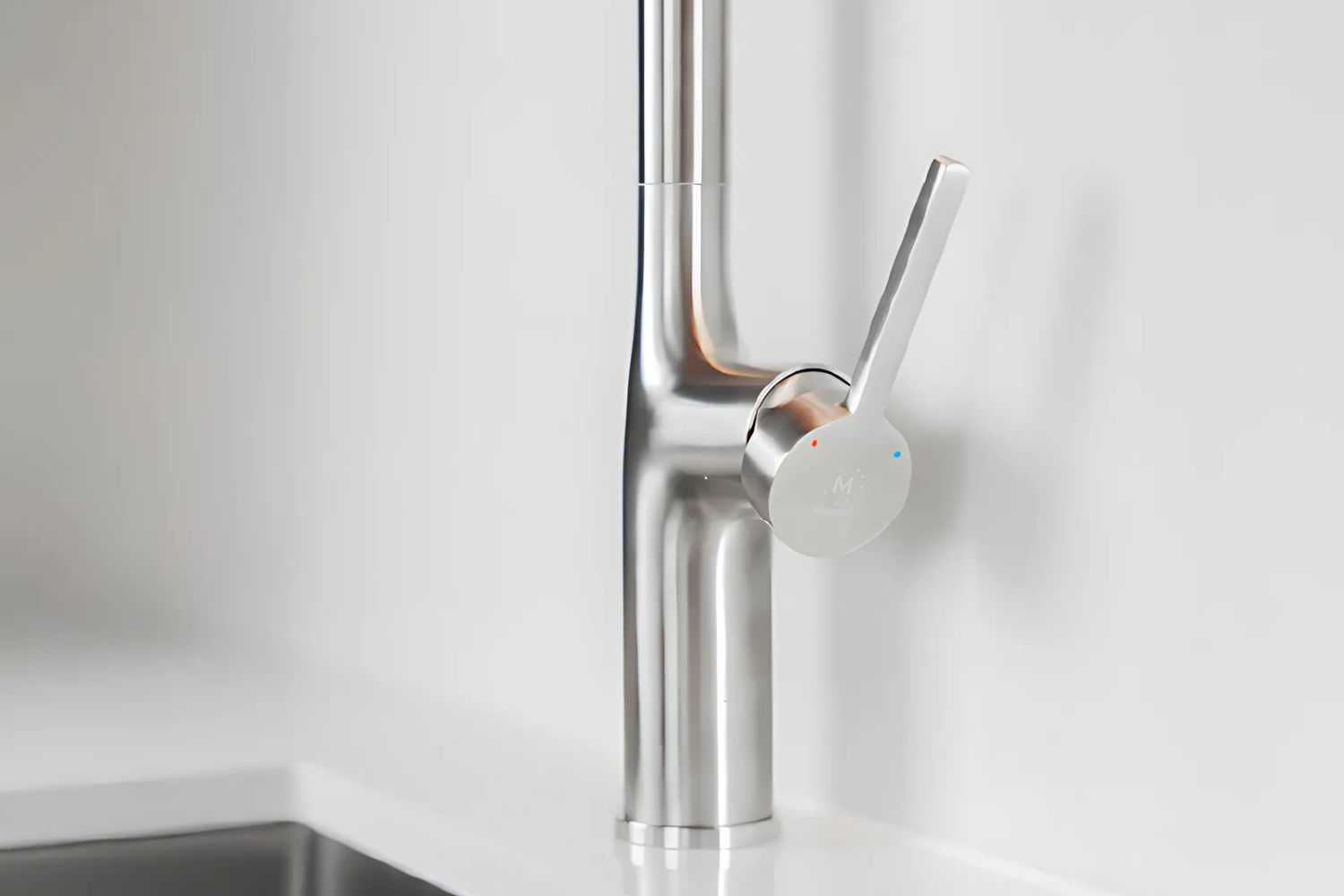 Vòi Rửa Bát Nóng Lạnh Dây Rút Malloca K1726-SS | Inox 304 (ECO)