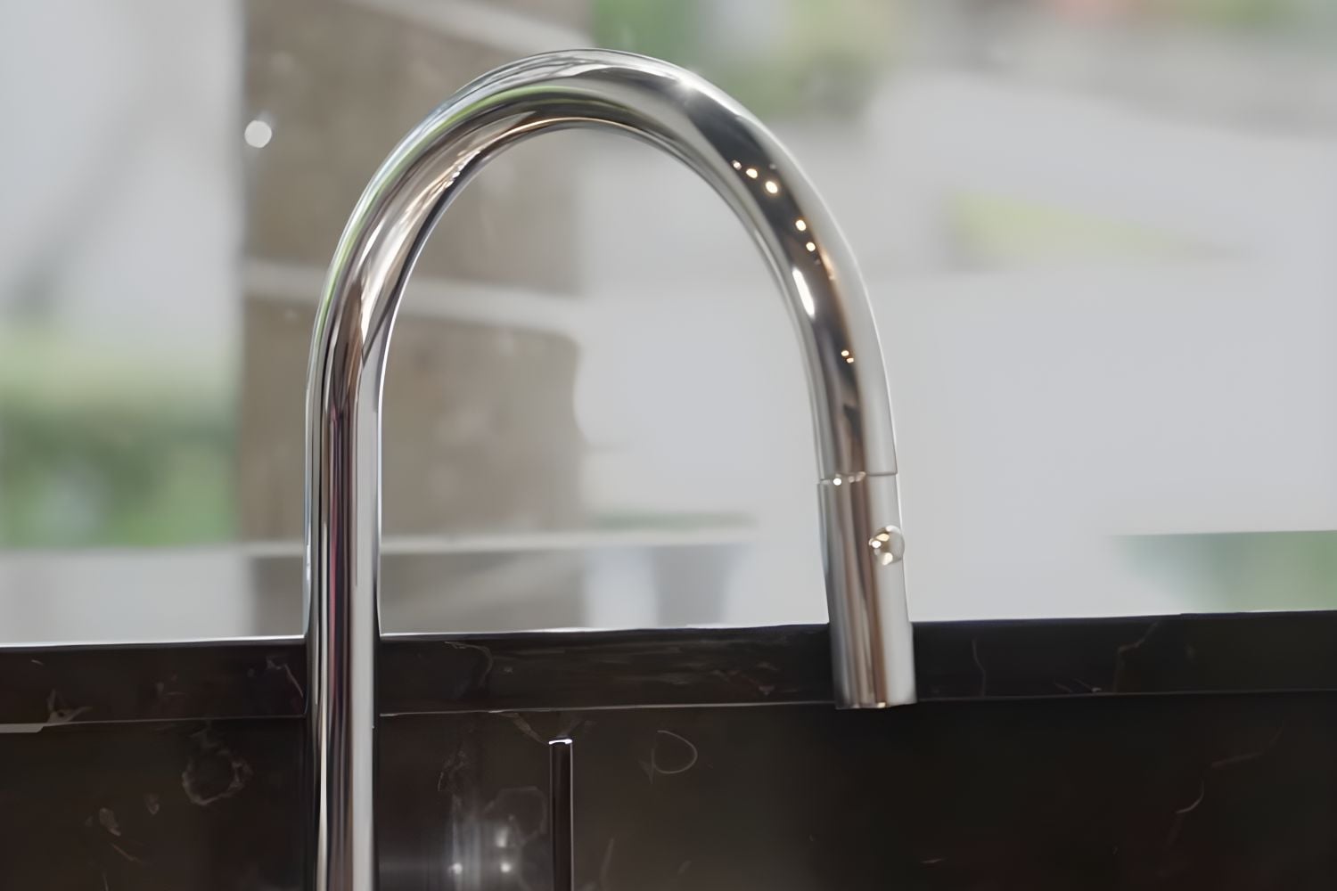 Vòi Rửa Bát Nóng Lạnh Dây Rút Malloca K2203-CR | Đồng Thau Mạ Chrome