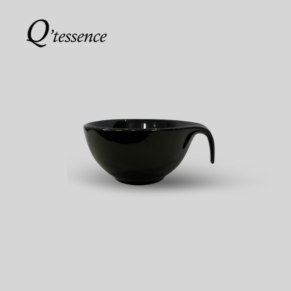 Q'TESSENCE-ĐĨA 12.5CM (MINI ROUND DISH W/HANDLE, BLACK)