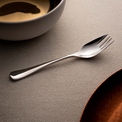 ROBERT WELCH-NĨA (SPORK)