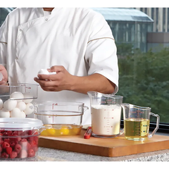 CAMBRO-CA NHỰA MÀU TRONG 0.5L (PC MEASURING CUP)