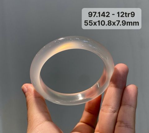 Vòng Hẹ Ngoc Tuỷ Chalcedony Bạch Nguyệt Quang ~55mm 97.142