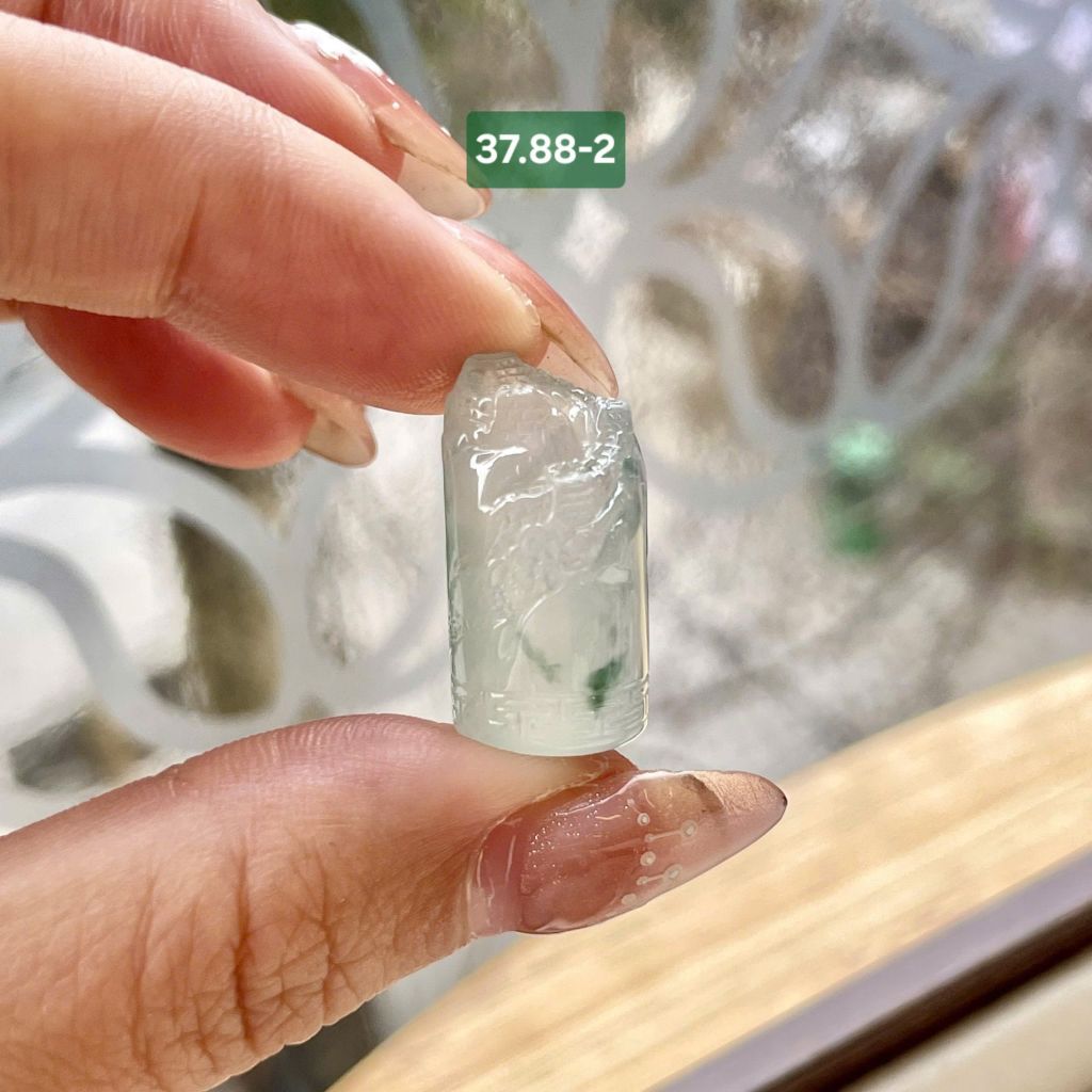 Ấn Sơn Thủy Phỉ Thúy Cao Băng - Keo - Hoa Bay Lục ~12x23mm 37.88