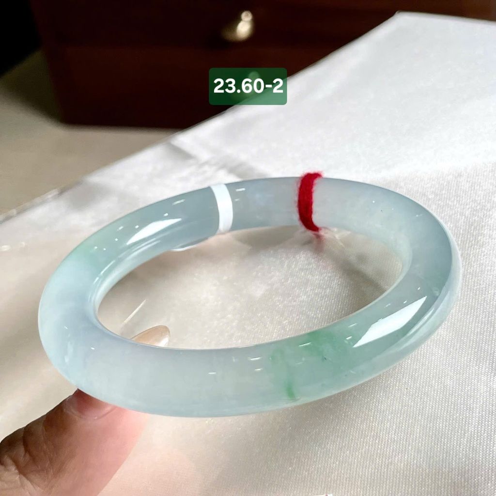 Vòng Đũa Phỉ Thuý Băng - Cao Băng - Keo - Hoa Bay Lục - 23.60*