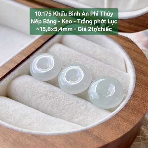 Khấu Bình An Phỉ Thúy Nếp Băng - Keo - Trắng phớt Lục 10.175