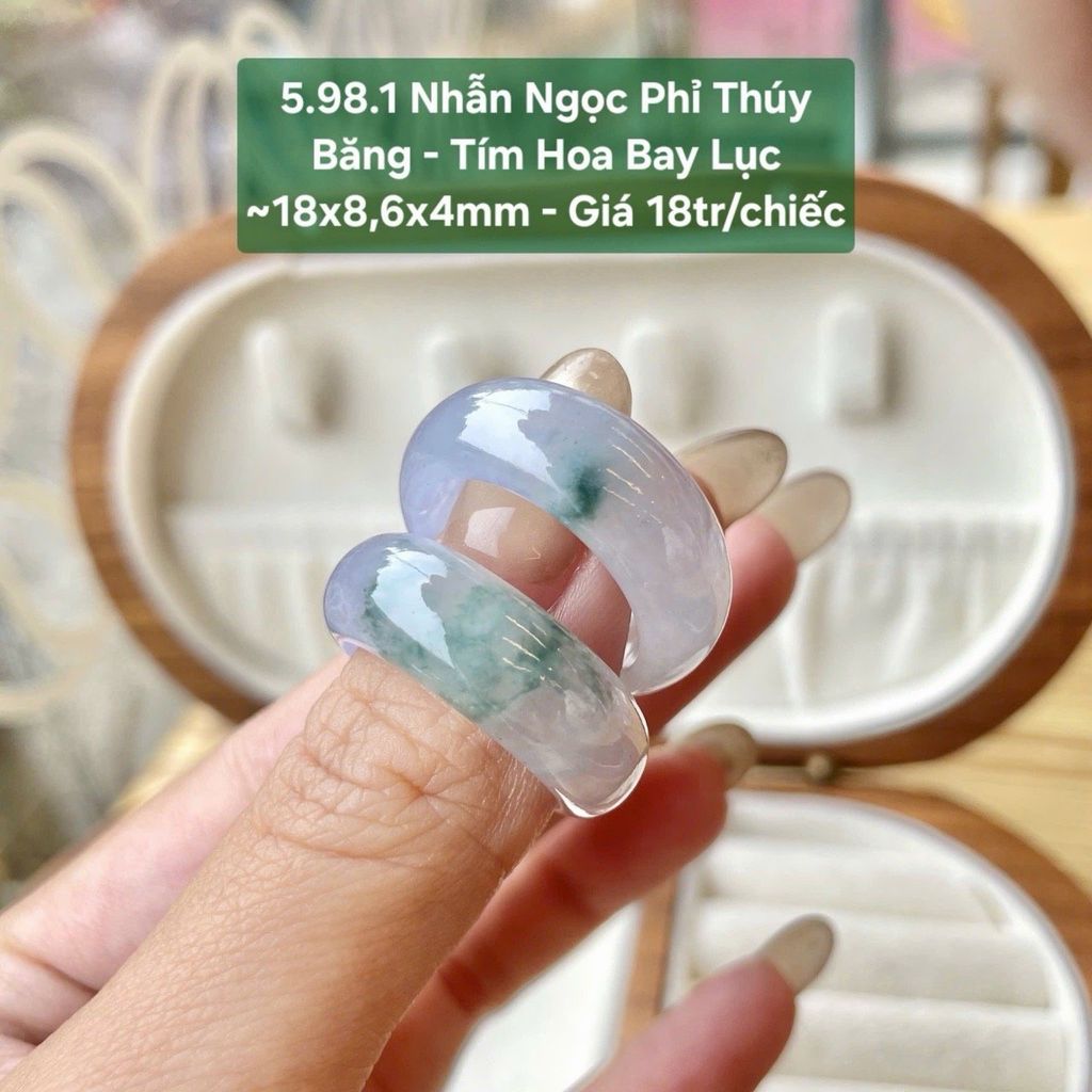 Nhẫn Ngọc Phỉ Thúy  Băng - Tím Hoa Bay Lục  ~18x8,6x4mm 5.98.1