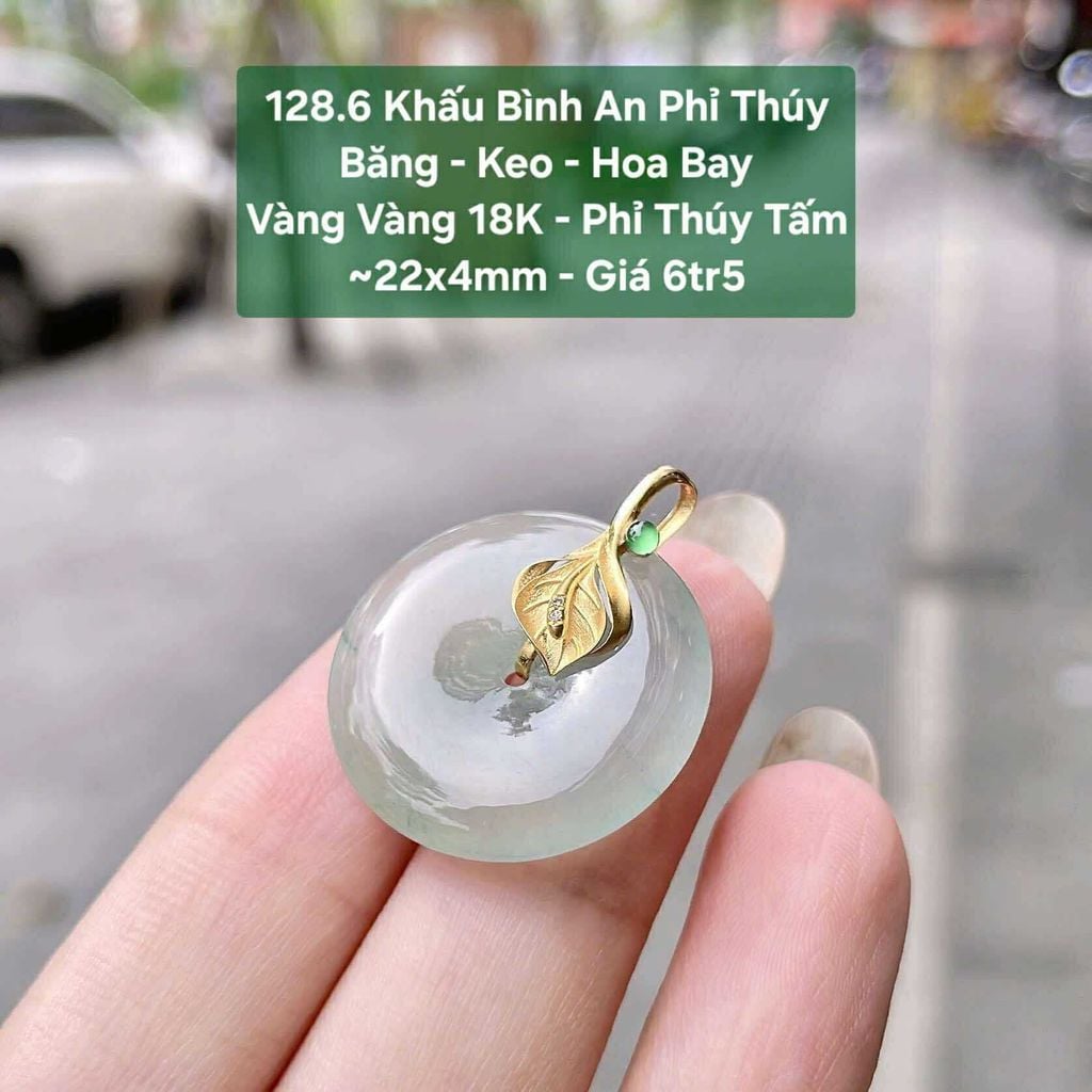Khấu Bình An Phỉ Thuý Băng - Keo - Hoa Bay VV18K - Phỉ Thuý tấm ~22x4mm - 128.6