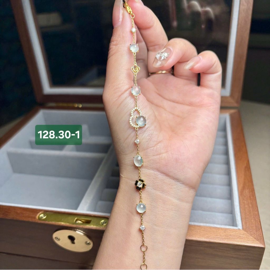 Lắc Tay Ngọc Phỉ Thúy  Cao Băng - Bạch Nguyệt Quang  Vàng Vàng 14K - Moissanite 128.30