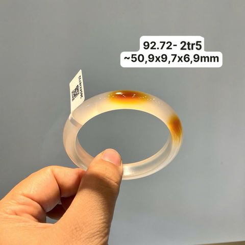 92.72 Vòng Ngọc Tuỷ Chalcedony Bạch Nguyệt Quang Đốm Kim Sa ~ 50,9x9,7x6,9mm