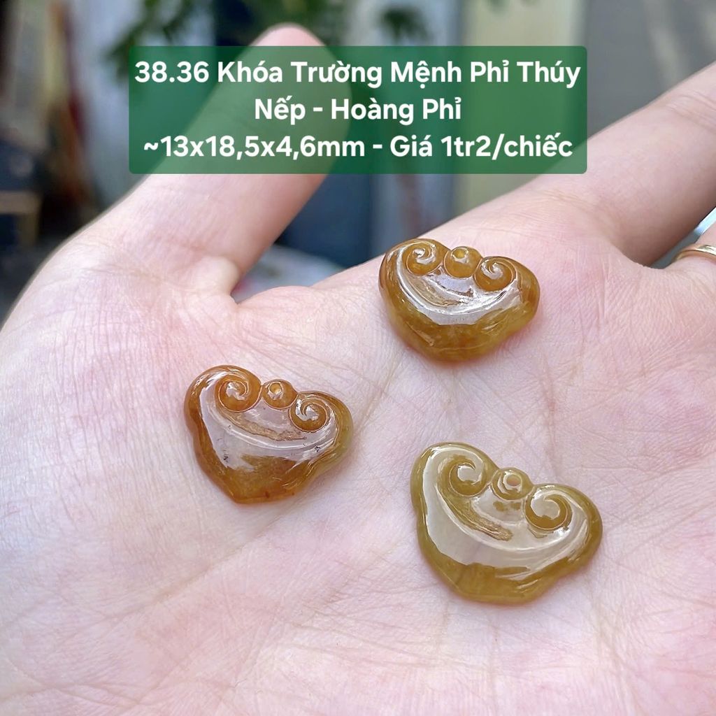 Khóa Trường Mệnh Phỉ Thúy  Nếp - Hoàng Phỉ  ~13x18,5x4,6mm 38.36