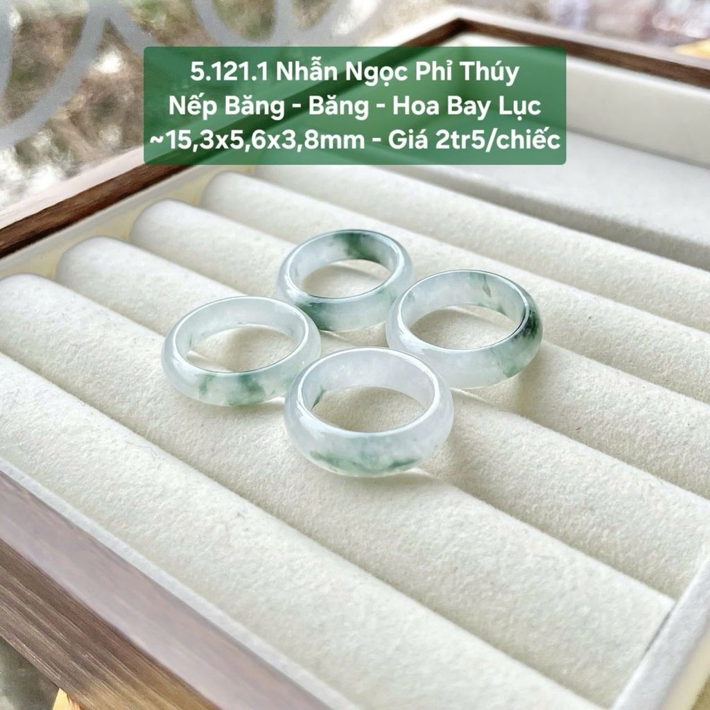 Nhẫn Ngọc Phỉ Thuý Nếp Băng - Băng - Hoa Bay Lục ~15.3x5.6x3.8mm - 5.121.1