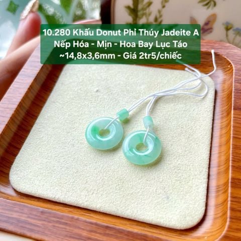 10.280 Khấu Donut Phỉ Thuý Jadeite A - Nếp Hoá - Mịn - Hoa Bay Lục Táo ~14,8x3,6mm