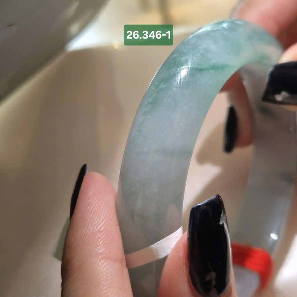 Vòng Hẹ Phỉ Thúy Nếp Băng - Keo Mịn - Hoa Bay ~57,1x12,9x9,5mm 26.346