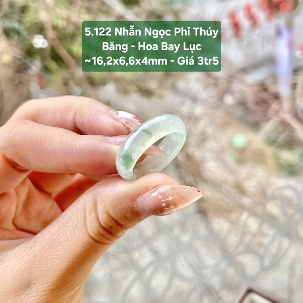 Nhẫn Ngọc Phỉ Thuý Băng - Hoa Bay Lục ~16.2x6.6x4mm - 5.122