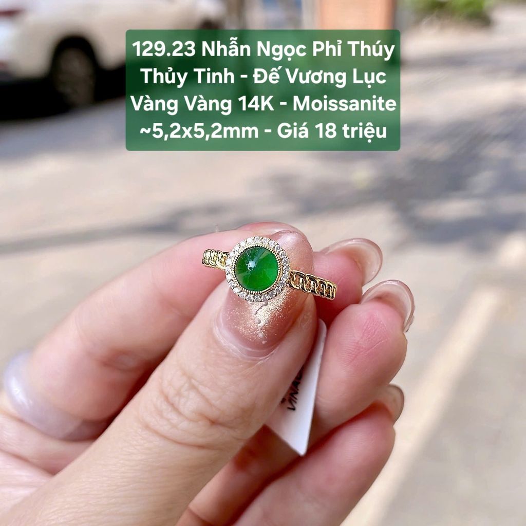 Nhẫn Ngọc Phỉ Thuý Thuỷ Tinh - Đế Vương Lục VV14K - Moissanite ~5.2x5.2mm - 129.23