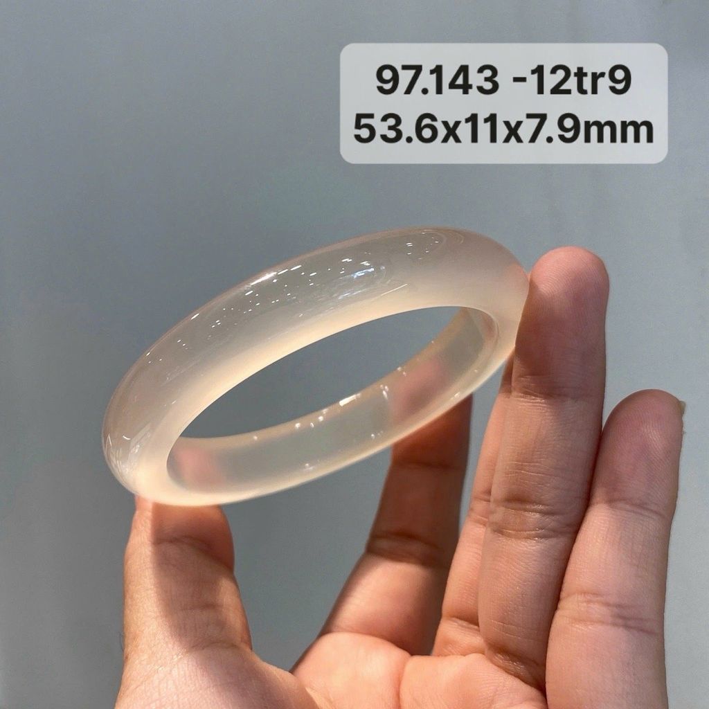 Vòng Hẹ Mã Não Chalcedony Bạch Nguyệt Quang ~53.6mm  97.143