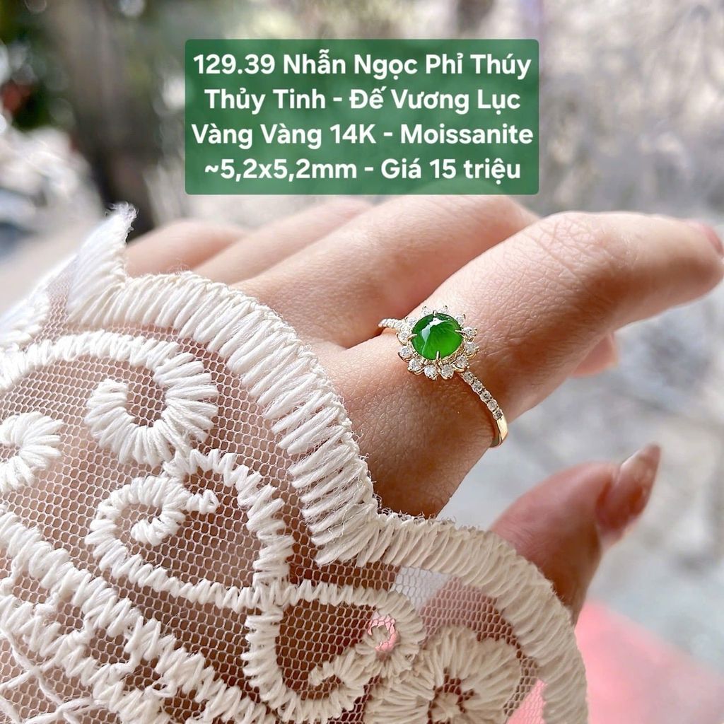 Nhẫn Ngọc Phỉ Thúy Thủy Tinh - Đế Vương Lục VV 14K - Moissanite ~5,2x5,2mm 129.39
