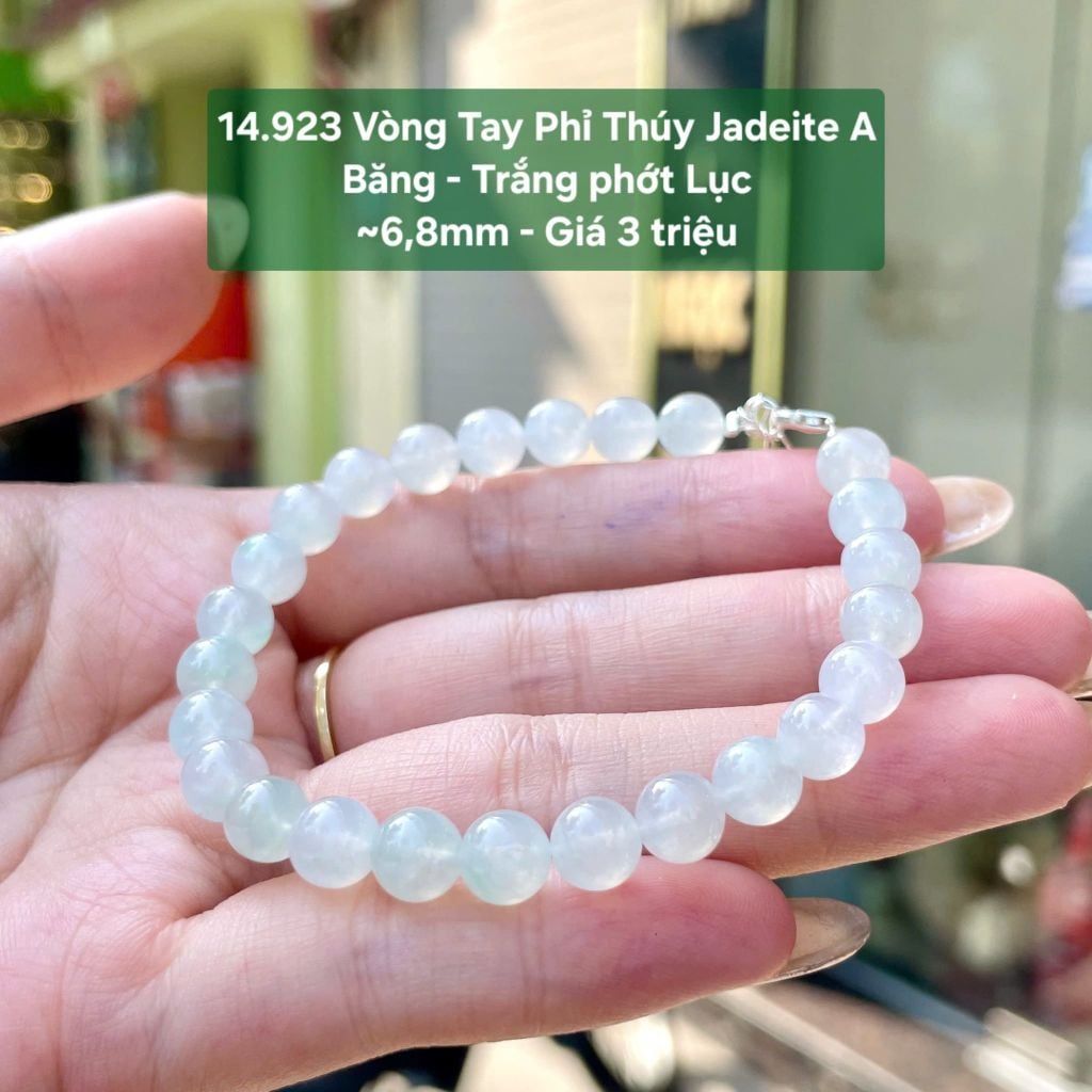 14.923 Vòng Tay Phỉ Thuý Jadeite A - Băng - Trắng Phớt Lục ~6,8mm