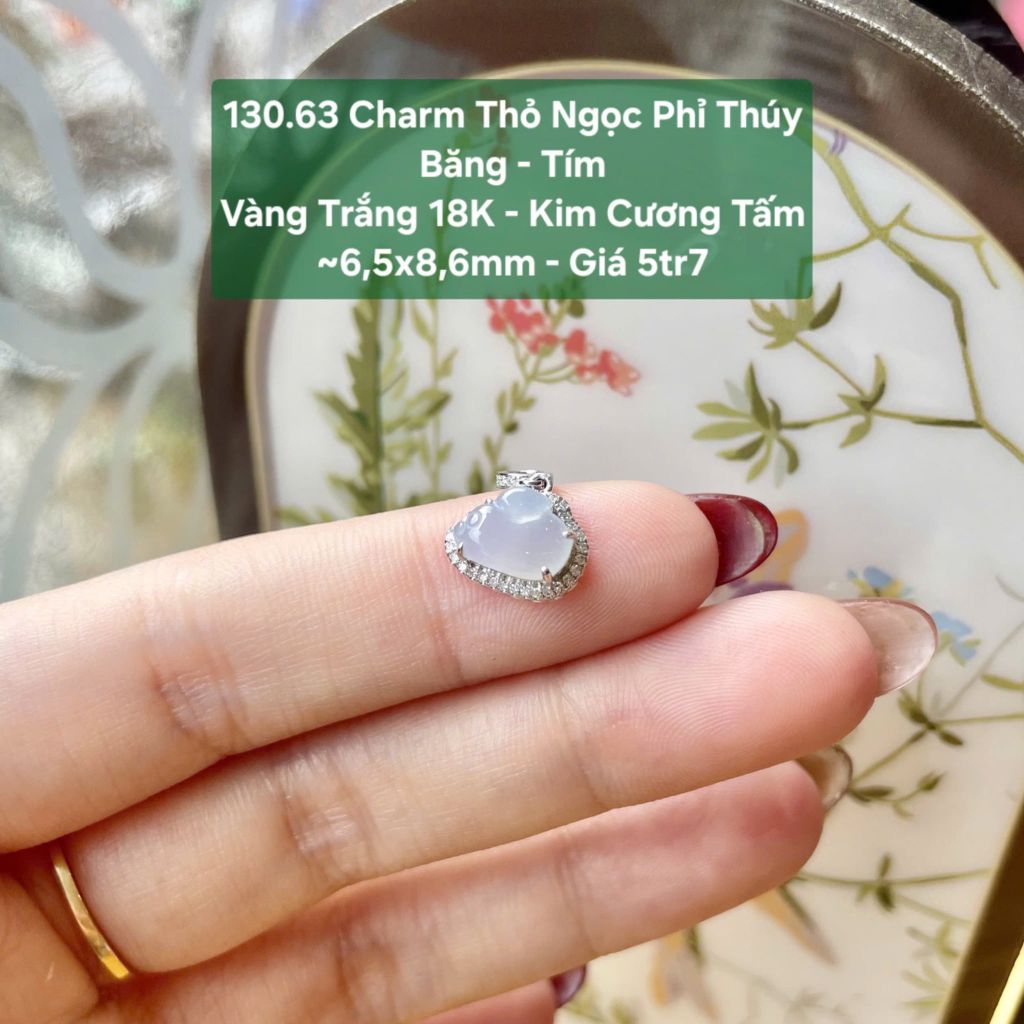 Charm Thỏ Ngọc Phỉ Thúy Băng - Tím VT 18K - KC Tấm ~6,5x8,6mm 130.63