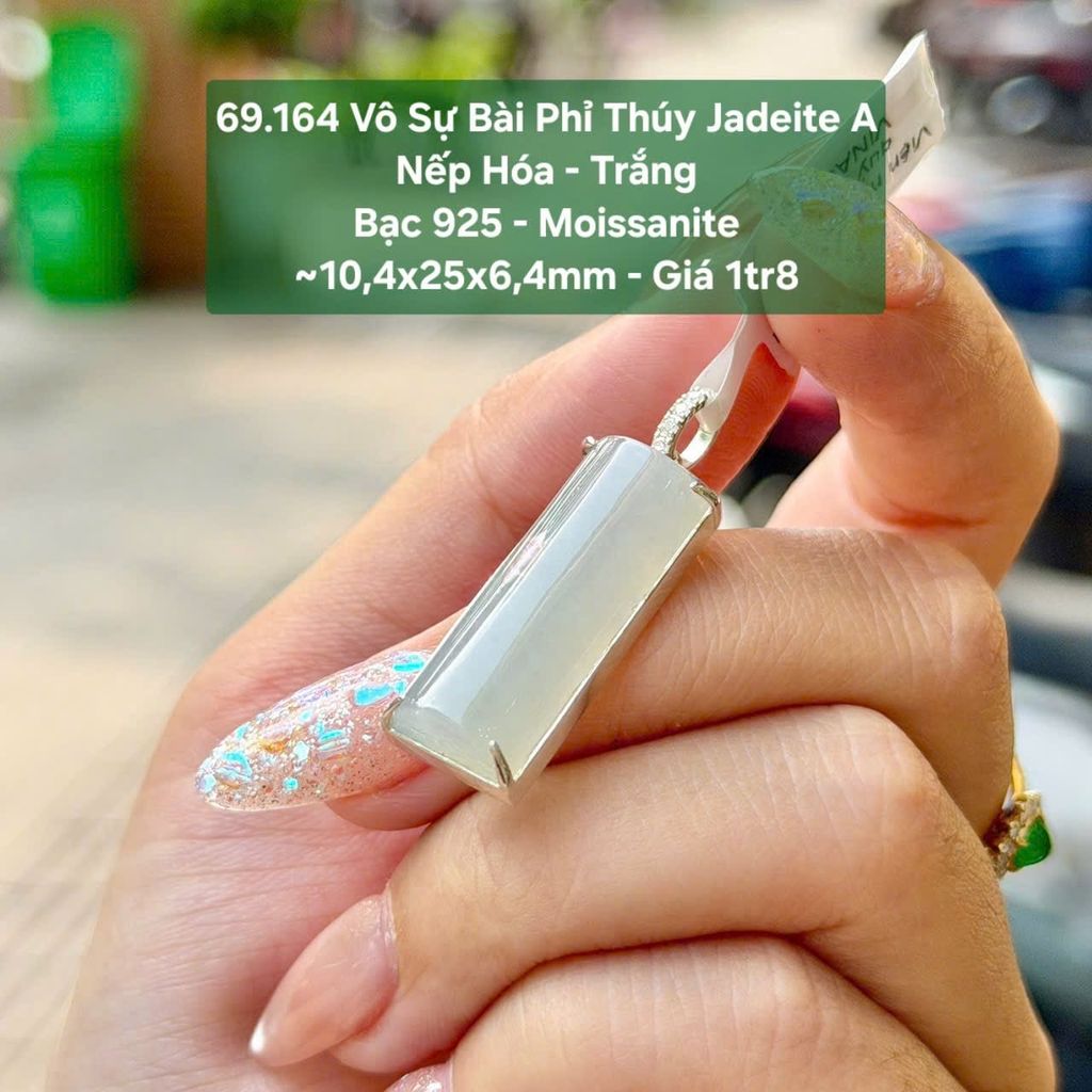 69.164 Vô Sự Bài Phỉ Thuý Jadeite A Nếp Hoá - Trắng - Bạc - Moissanite ~ 10,4x25x6,4mm