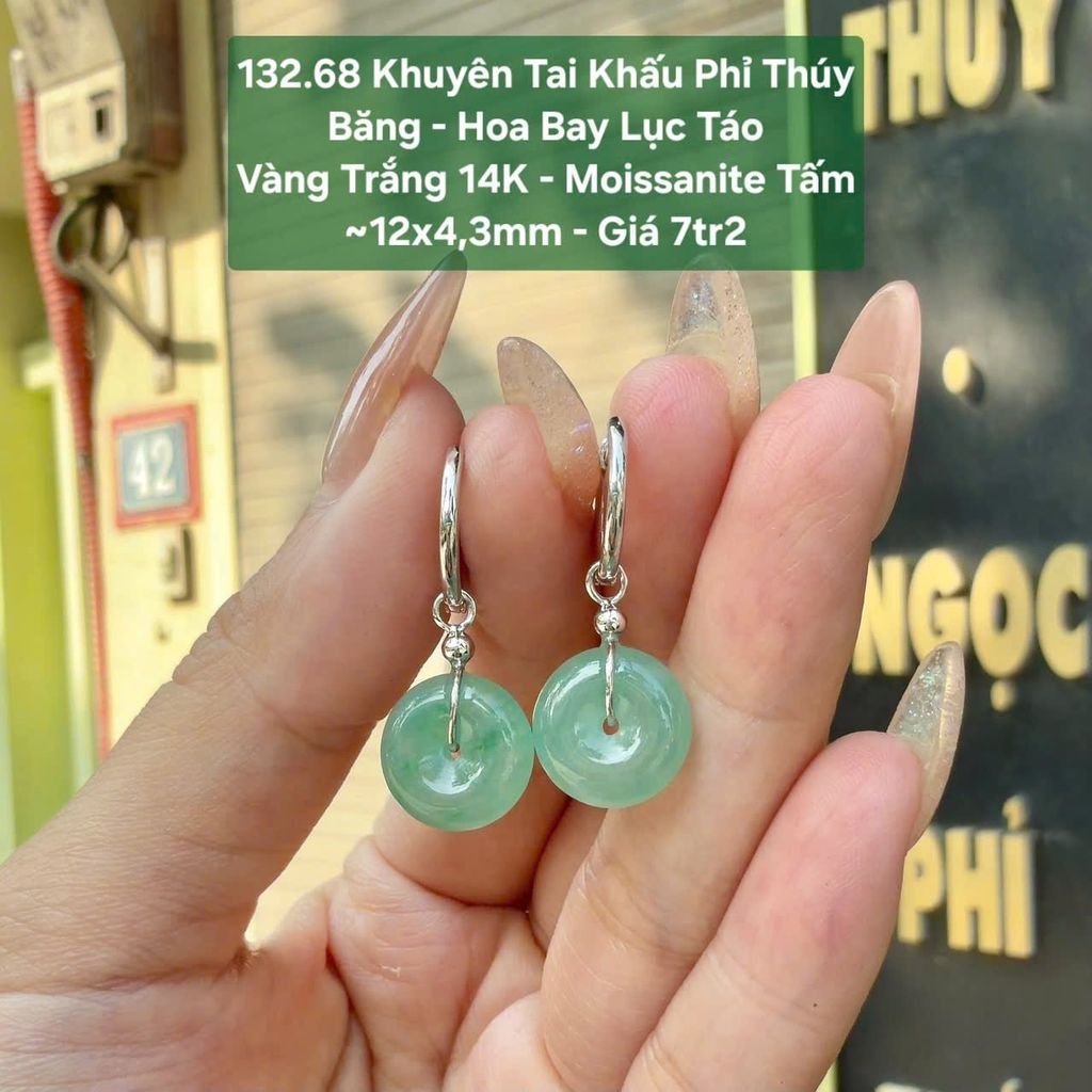 132.68 Khuyên Tai Khấu Phỉ Thuý Jadeite A - Nếp Băng - Hoa Bay Lục Táo - VT14K - Bạc 925 -  Moissanite ~ 12x4,3mm