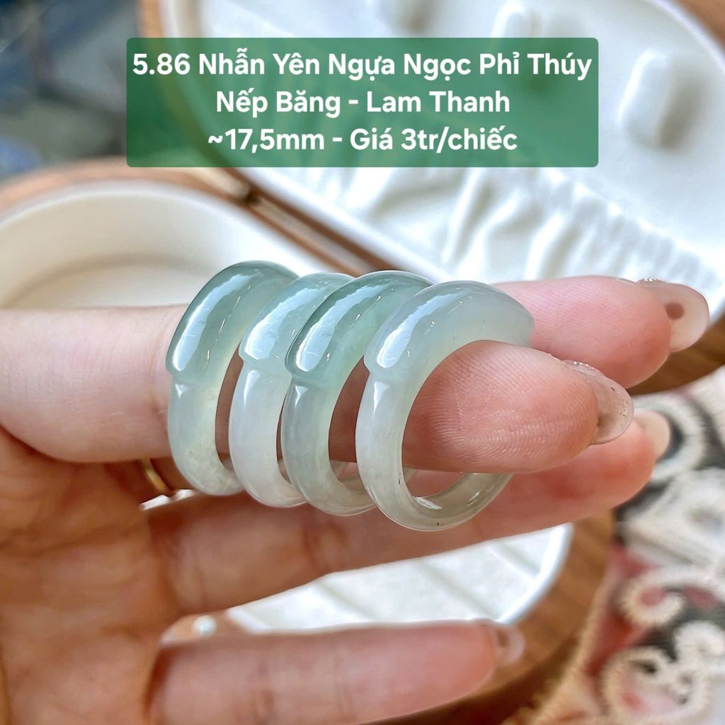 Nhẫn Yên Ngựa Ngọc Phỉ Thuý Nếp Băng Lam Thanh ~17,5mm 5.86