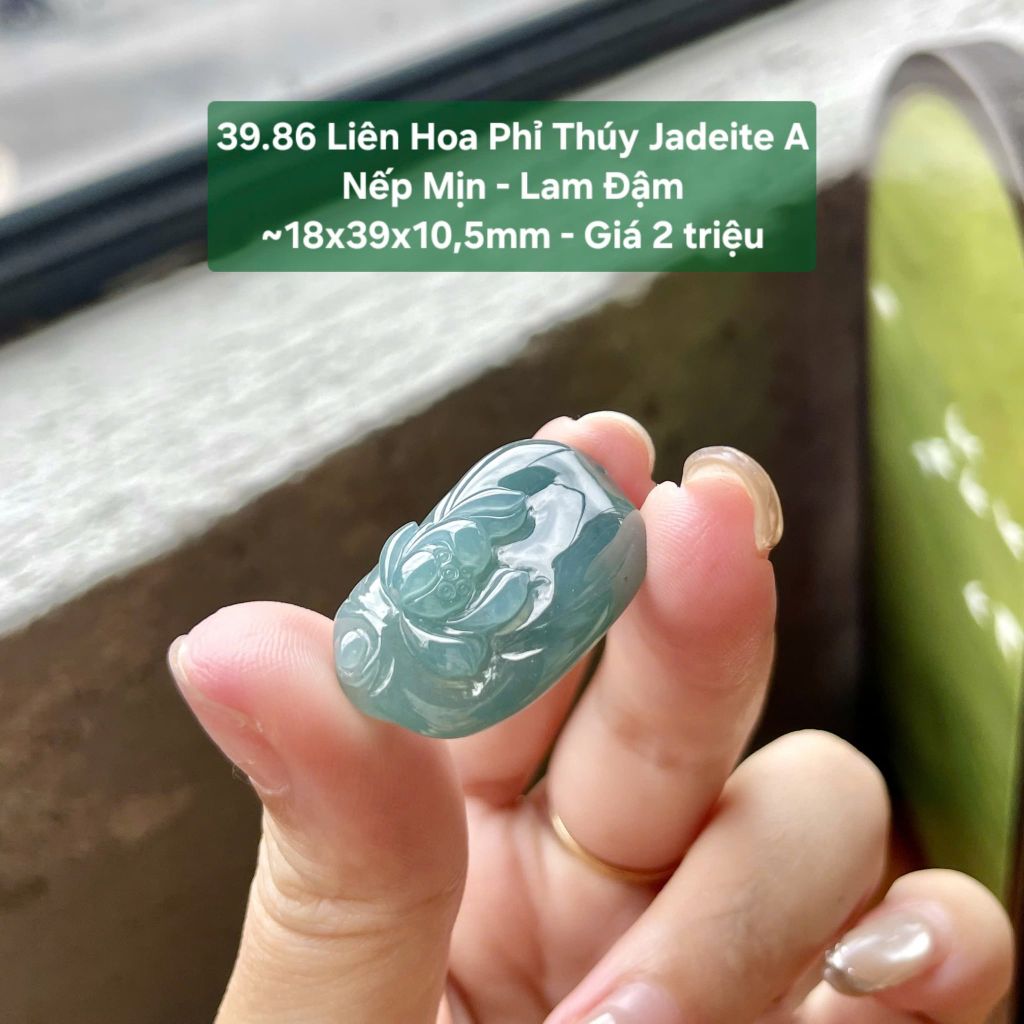 39.86 Liên Hoa Phỉ Thúy Jadeite A Nếp Mịn Lam Đậm  ~18x39x10,5mm