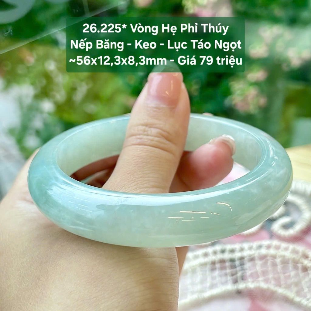 Vòng Hẹ Phỉ Thúy Nếp Băng Keo Lục Táo Ngọt ~56x12,3x8,3mm 26.225*