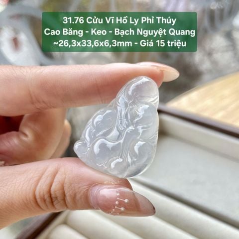 Cửu Vĩ Hồ Ly Phỉ Thúy Cao Băng - Keo - Bạch Nguyệt Quang ~26,3x33,6x6,3mm 31.76