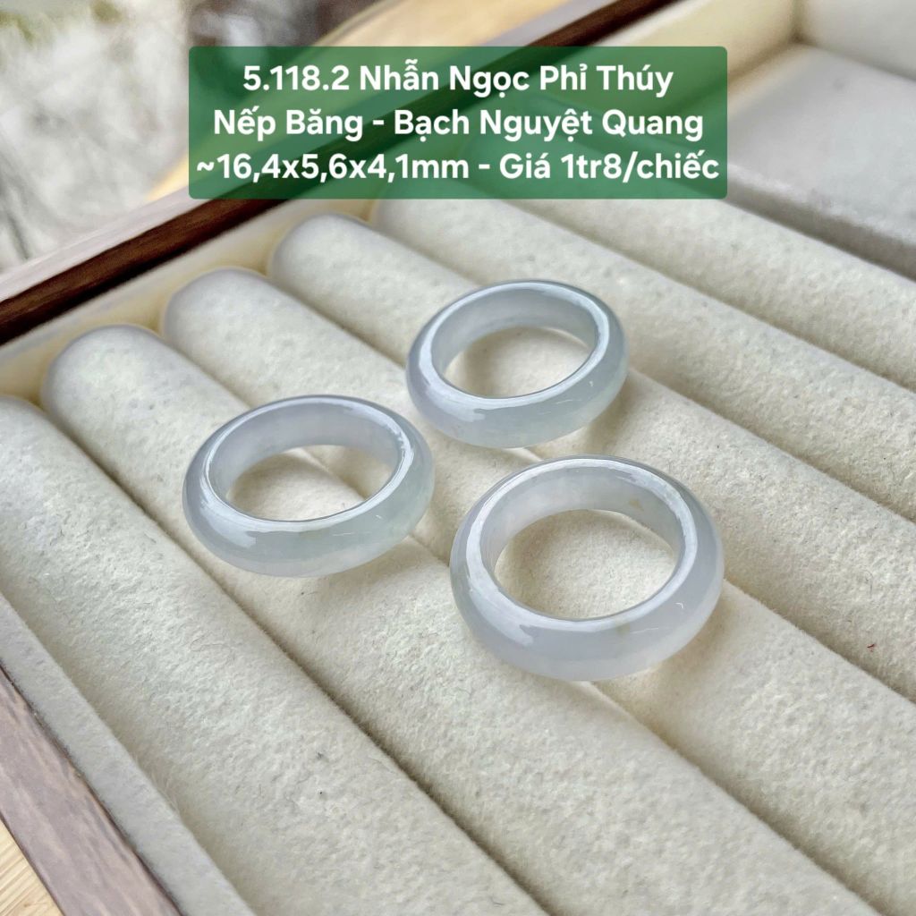 Nhẫn Ngọc Phỉ Thúy Nếp Băng Bạch Nguyệt Quang ~16,4x5,6x4,1mm 5.118.2